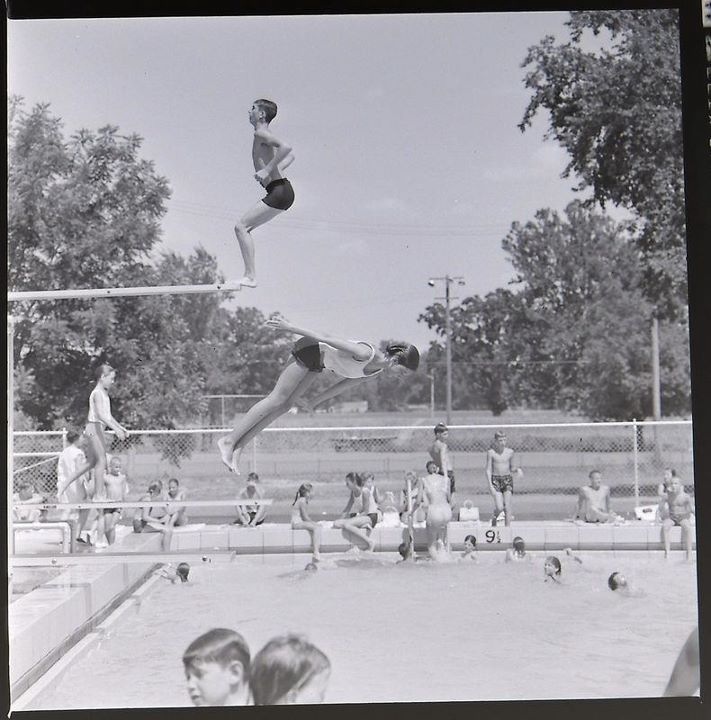 #189 THIS IS BACK WHEN PARSONS STILL HAD A TALL TOWER DIVING BOARD. I WONDER WHAT YEAR IT DISAPPEARED? I USED TO LOVE TO DO BACK FLIPS OFF THE TOWER. SEE, THERE'S ONE NOW.