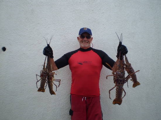 #65.5 HAROLD THORNTON WITH 4 LITTLE LOBSTERS OR BIG CRAWDADS