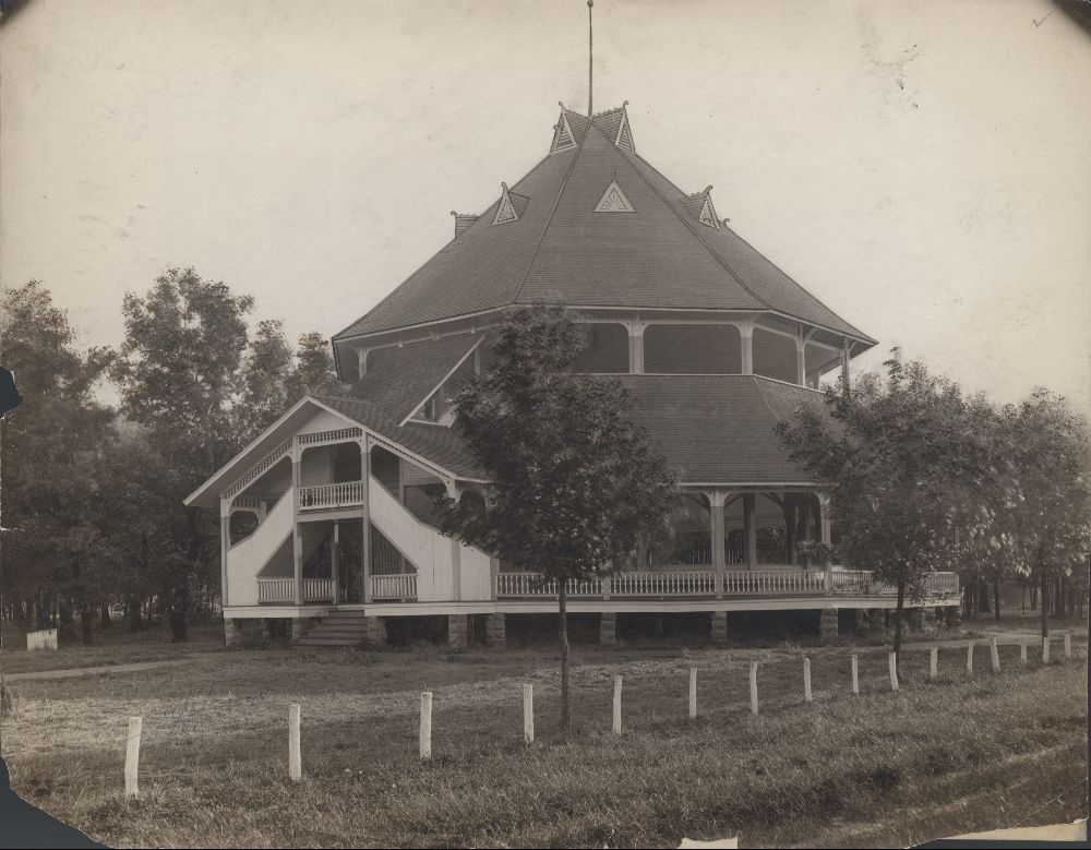 #155 THE PAVILLION AT FOREST PARK IN PARSONS KANSAS EARLY 1900'S