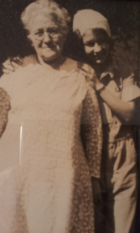 #30 GREAT GRANDMA LONG 1856-1950 AND GRAND DAUGHTER IRENE WILLISE LINDEN