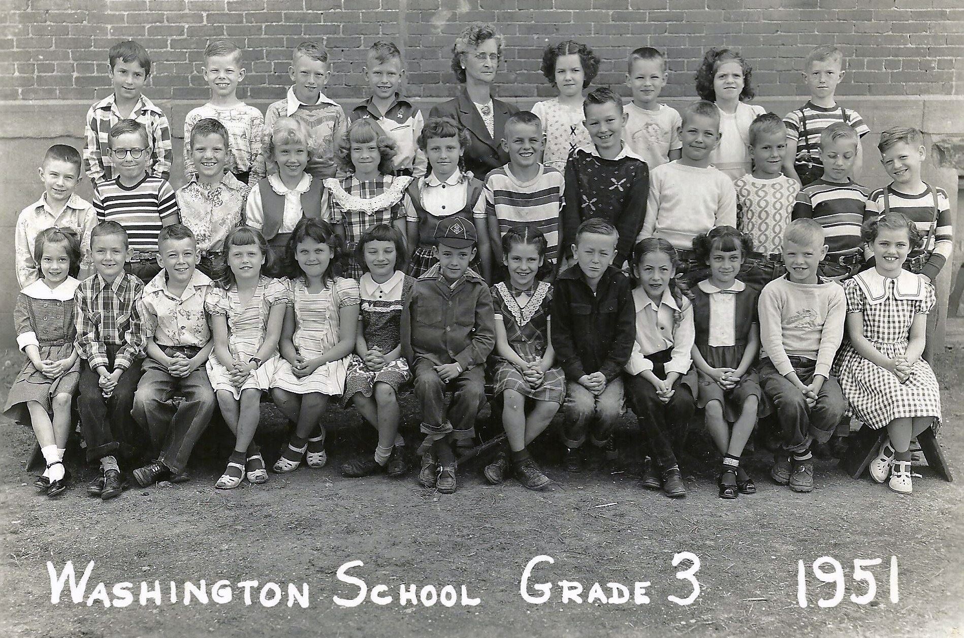 #106 Washington 1951 Grade 3 