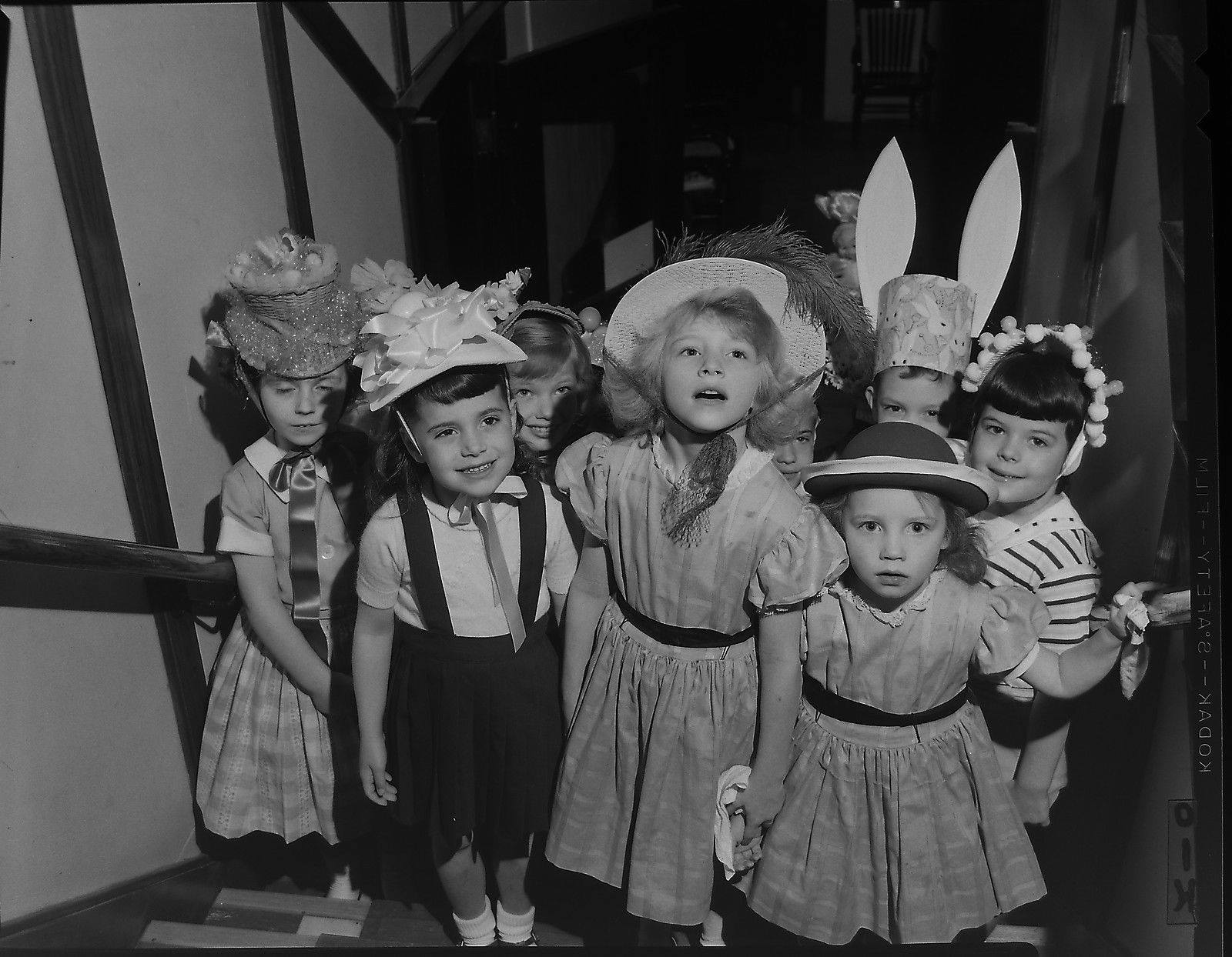 #31 BECKY CRISPELL, FAR RIGHT, PARSONS LIBRARY 1959, DR. TOM CRISPELL'S BEAUTIFUL DAUGHTER