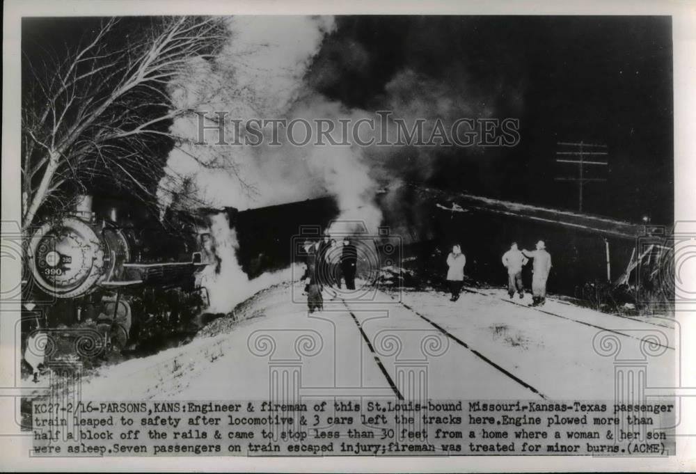 #75 Parsons Train Wreck 1951. CLICK ON THIS PICTURE FOR ALL THE FACEBOOK COMMENTS  