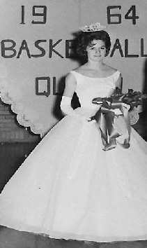 #217.5 SUZIE SCHMID 1964 PARSONS BASKETBALL QUEEN #174